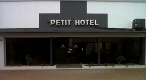 Гостиница Petit Hotel  Чивилькой